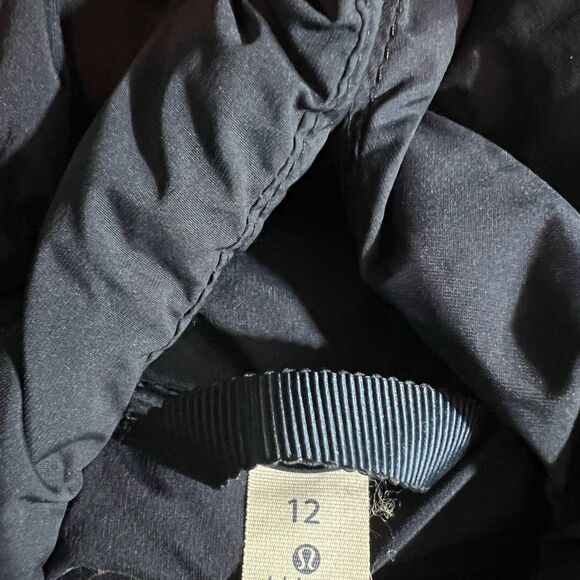 Lululemon Fluffed Up Pullover
Inkwell - Picture 2 of 3